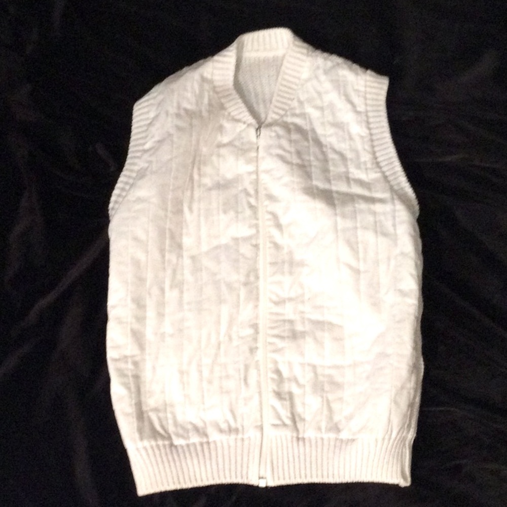 🔥”ST. MICHAEL’S” 🔥FROM ENGLAND WHITE QUILTED VEST